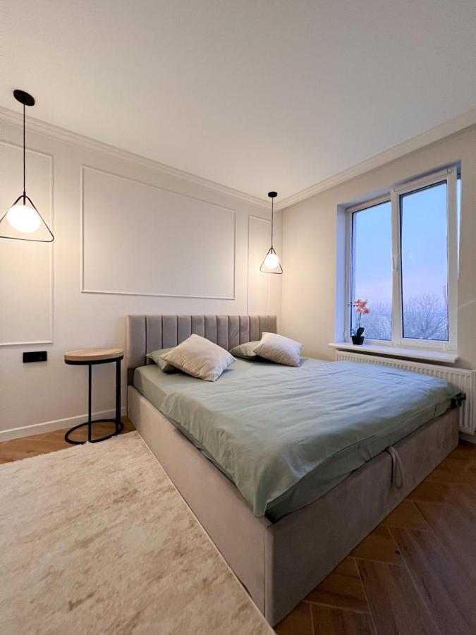 Renthouse Apartments Neoclassic Kiszyniów Zewnętrze zdjęcie